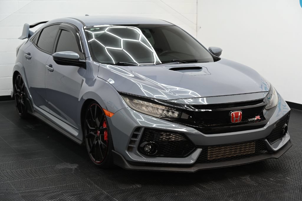 Used 2019 Honda Civic Type R image 2