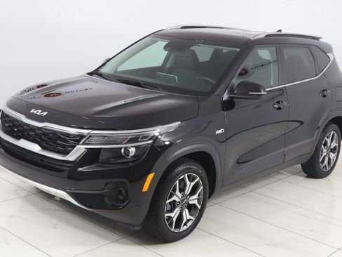 Used 2023 Kia Seltos EX AWD/4WD image 24