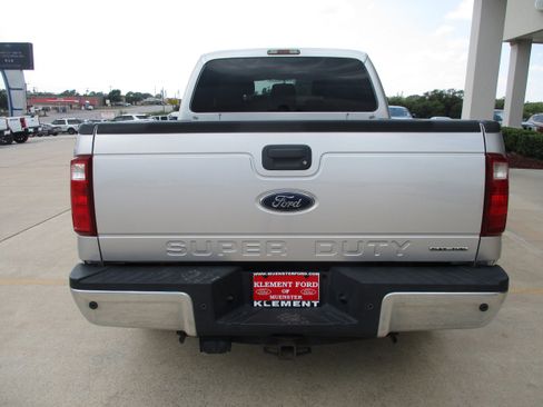 Used 2016 Ford F250 XLT w/ XLT Value Package image 9