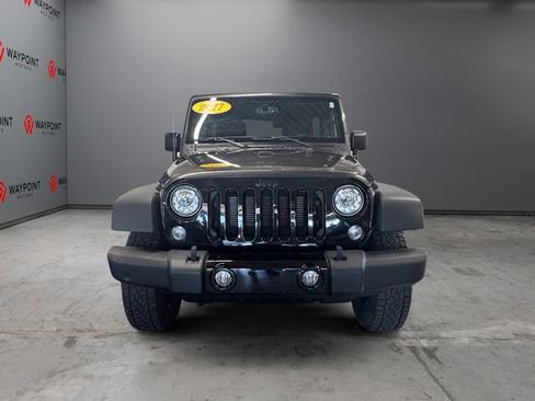 Used 2017 Jeep Wrangler Unlimited Sport AWD/4WD image 11