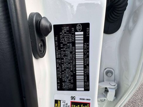 Used 2023 Toyota Camry LE image 10