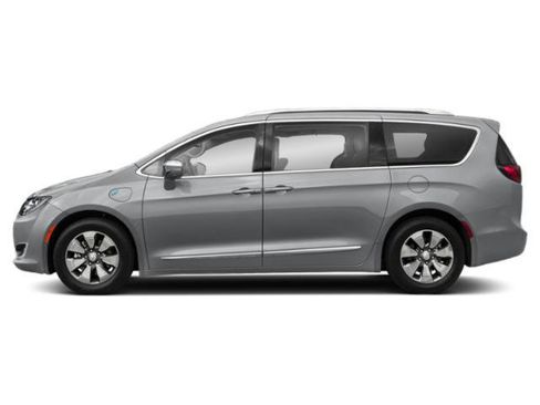 Used 2018 Chrysler Pacifica Touring-L image 3