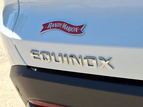 Used 2025 Chevrolet Equinox LT FWD image 31
