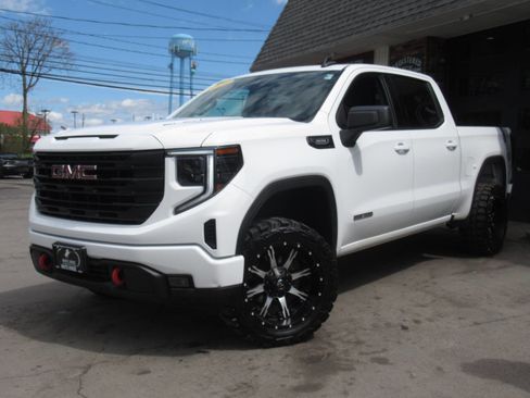 Used 2024 GMC Sierra 1500 Elevation image 30