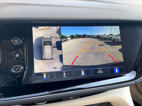 Used 2022 Buick Envision Avenir w/ Premium Seat Package FWD image 19