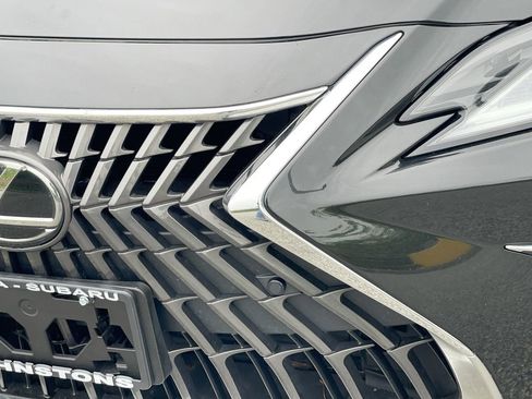 Used 2024 Lexus ES 300h w/ Premium Package FWD image 20