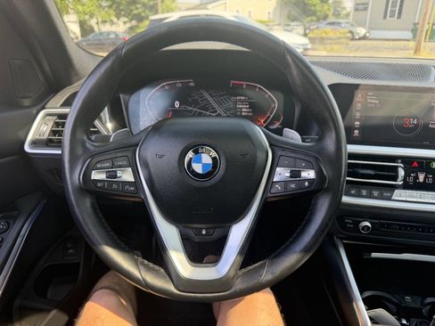 Used 2020 BMW 330i xDrive Sedan w/ Convenience Package AWD/4WD image 32
