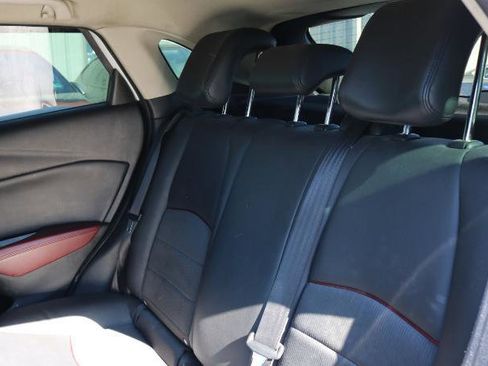 Used 2018 MAZDA CX-3 Touring w/ Preferred Equipment Package image 13
