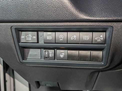 Used 2025 Toyota Tundra SR5 image 22