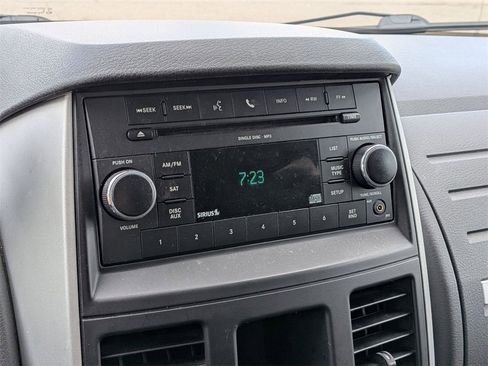 Used 2010 Dodge Grand Caravan SE w/ SE Plus Group image 19