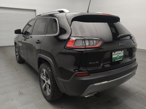 Used 2019 Jeep Cherokee Limited w/ Technology Group AWD/4WD image 5