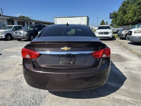 Used 2015 Chevrolet Impala LT FWD image 3