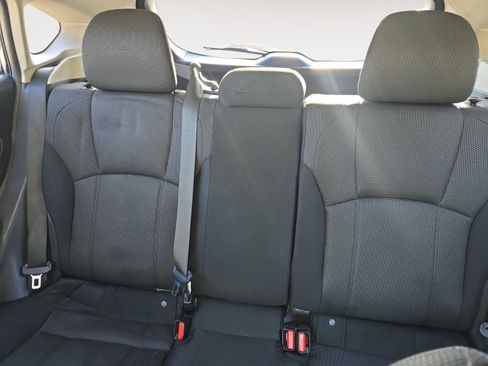 Used 2018 Subaru Impreza 2.0i Premium image 23