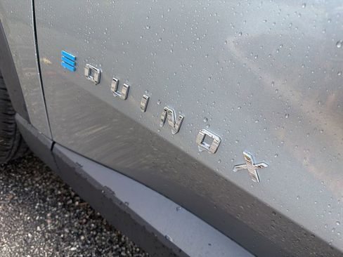 New 2026 Chevrolet Equinox EV LT image 40