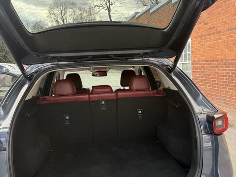 Used 2023 MAZDA CX-5 Carbon Edition image 12