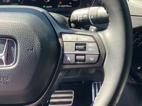 Used 2025 Honda Accord Sport image 22