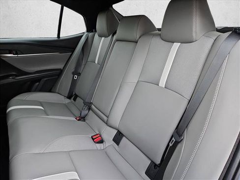 Used 2026 Toyota Camry SE w/ Convenience Package FWD image 19