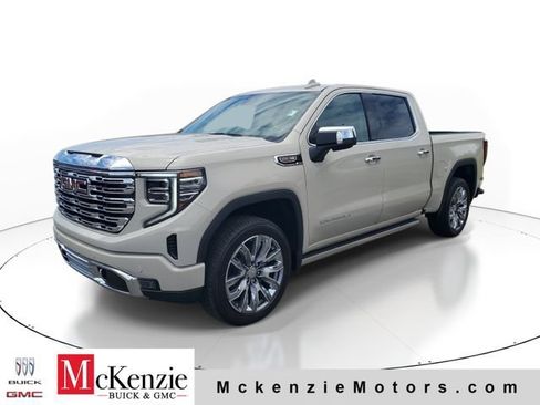 New 2026 GMC Sierra 1500 Denali w/ Denali Reserve Package AWD/4WD image 2