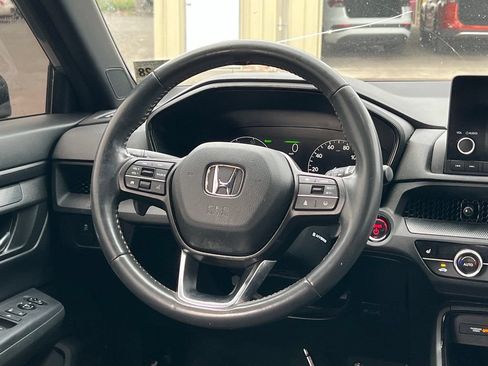 Used 2023 Honda CR-V Sport image 12