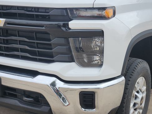 New 2026 Chevrolet Silverado 2500 W/T w/ WT Convenience Package image 16