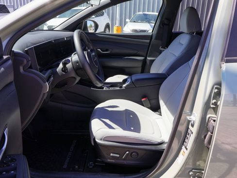 Certified 2025 Hyundai Santa Cruz SEL image 7