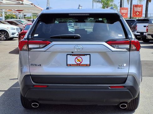 Certified 2025 Toyota RAV4 XLE AWD/4WD image 5