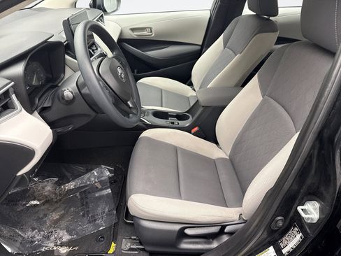 Used 2023 Toyota Corolla LE w/ Carpet Mat Package (TMS) image 11