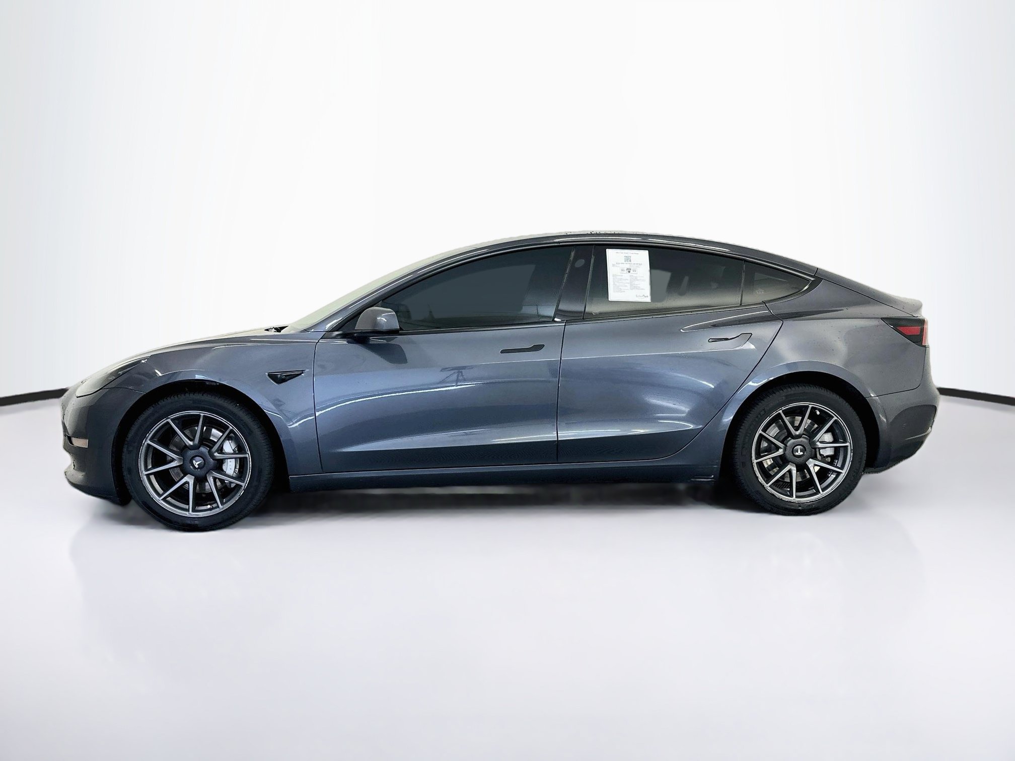 Used 2023 Tesla Model 3 Long Range AWD/4WD image 4