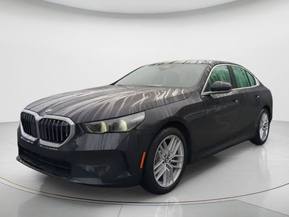New 2025 BMW 530i w/ Premium Package