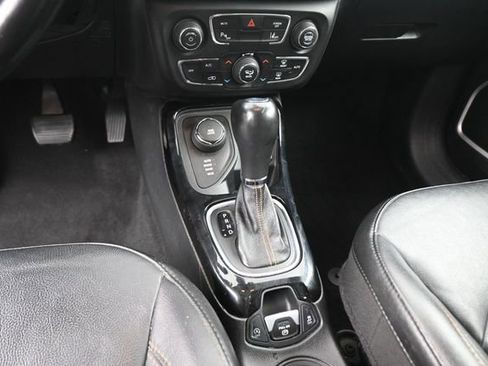 Used 2021 Jeep Compass Limited image 78