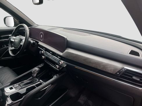 Used 2024 Kia Telluride SX X-Line AWD/4WD image 32