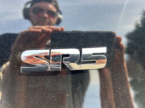 Used 2024 Toyota 4Runner SR5 Premium w/ Moonroof Package AWD/4WD image 32