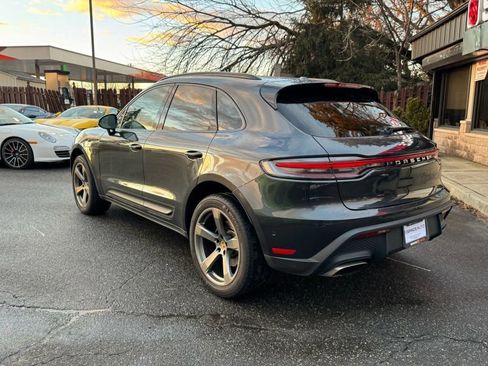Used 2022 Porsche Macan image 7