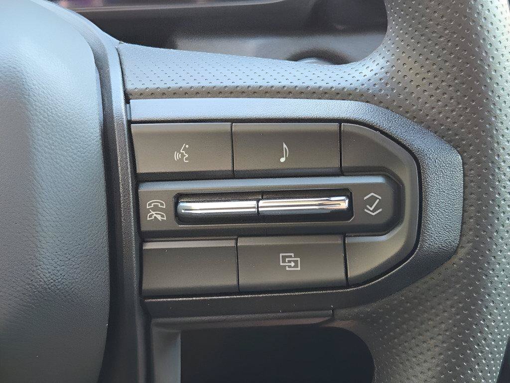 New 2026 Chevrolet Colorado Trail Boss AWD/4WD image 36