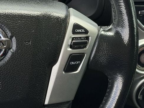 Used 2019 Nissan Titan SV w/ SV Convenience Package AWD/4WD image 15