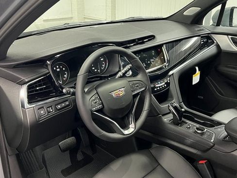New 2025 Cadillac XT6 Premium Luxury w/ Technology Package image 13