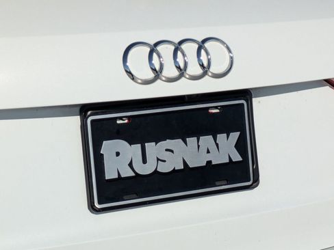 Used 2024 Audi Q3 2.0T Premium image 17