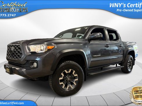 Used 2022 Toyota Tacoma TRD Off-Road AWD/4WD image 1