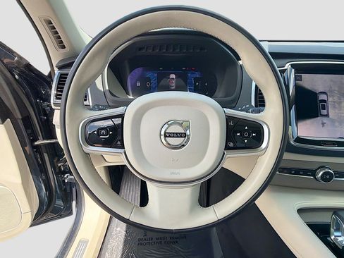 Used 2025 Volvo XC90 B5 Plus w/ Protection Package Premier AWD/4WD image 38