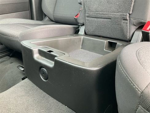 Used 2024 Chevrolet Silverado 2500 LT image 26