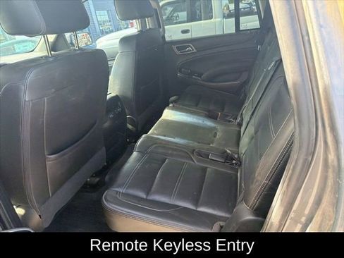 Used 2018 GMC Yukon Denali image 8
