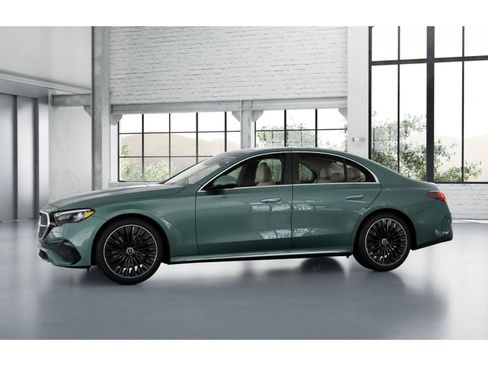 New 2026 Mercedes-Benz E 350 4MATIC Sedan image 36