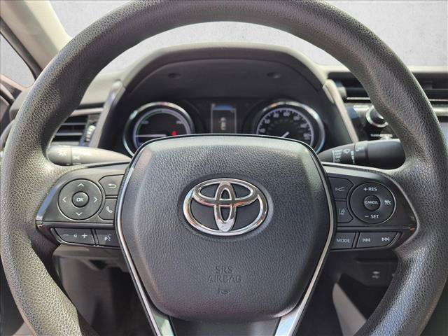 Used 2019 Toyota Camry LE FWD image 12