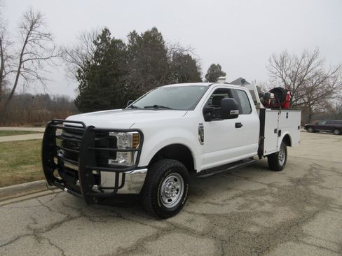 Used 2019 Ford F350 XL w/ XL Value Package image 28