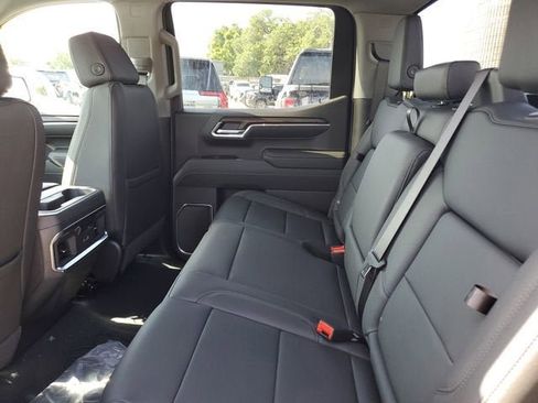 New 2026 GMC Sierra 1500 SLT w/ SLT Premium Package AWD/4WD image 13