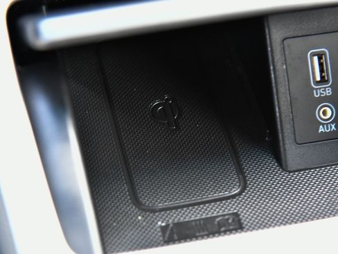 Used 2021 Hyundai Kona Limited FWD image 25