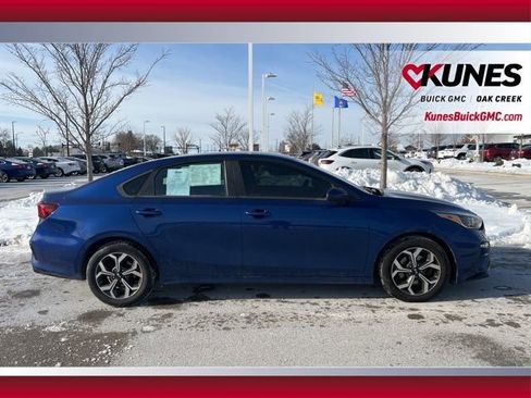 Used 2019 Kia Forte LXS image 4