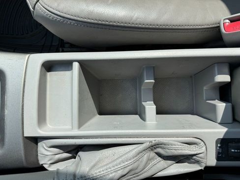 Used 2010 Subaru Forester 2.5XT Limited image 20