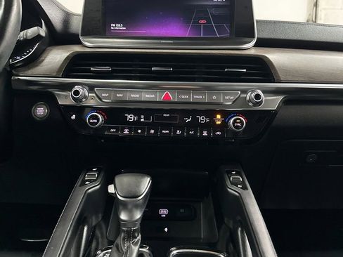 Used 2022 Kia Telluride EX w/ EX Premium Package image 24