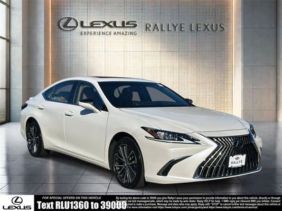 Certified 2023 Lexus ES 250 w/ Premium Package